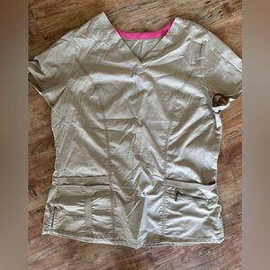Beyond Scrubs Womens Top Size L Like New Condition
